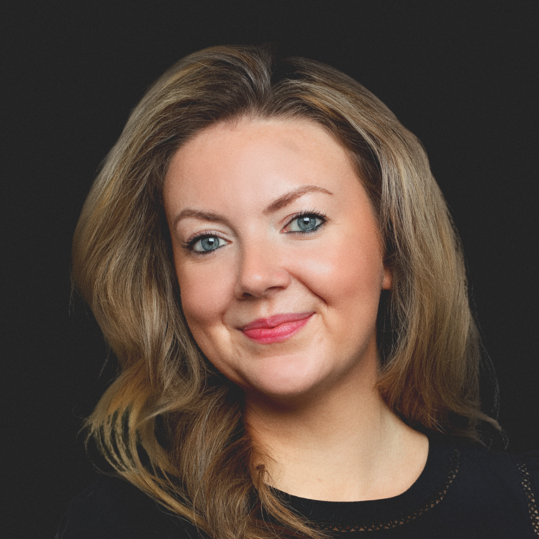 Christina Chapman 12_headshot_SourceLogistics