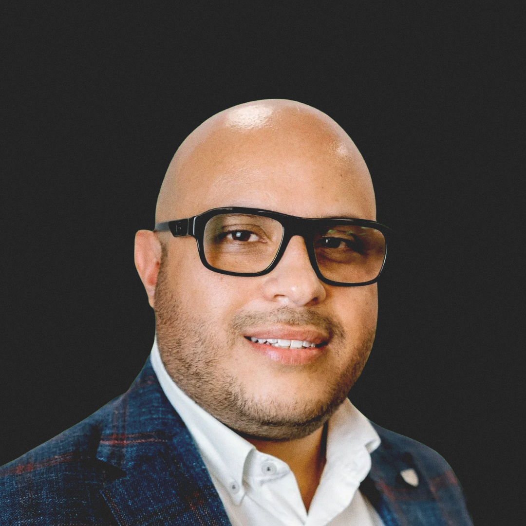 Luis Rodriguez 7_headshot_SourceLogistics