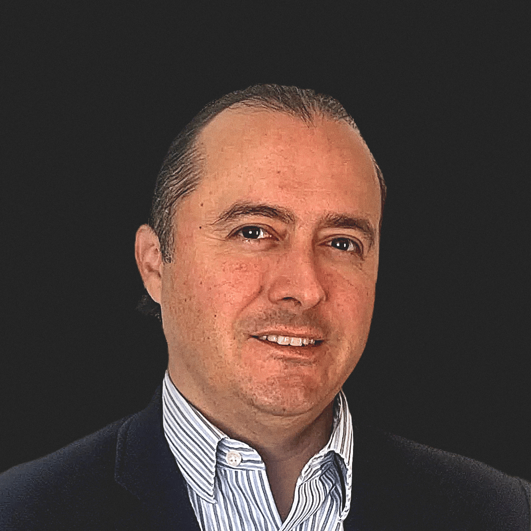 Ross Villarreal 11_headshot_SourceLogistics